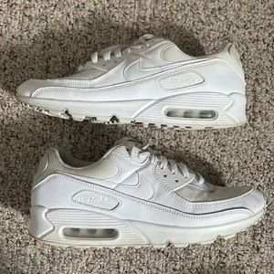 NIKE / WHITE AIR MAX 90s / SIZE: 10.5